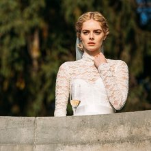 Finchè morte non ci separi: Samara Weaving durante  una scena del film