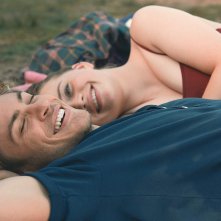 Vicino all'orizzonte: una scena del film con Jannik Schümann, Luna Wedler