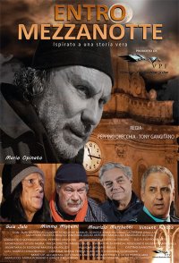 Locandina di Entro Mezzanotte