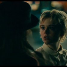 Doctor Sleep: Emily Alyn Lind in una scena del film