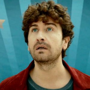 Il giorno più bello del mondo: un primo piano di Alessandro Siani