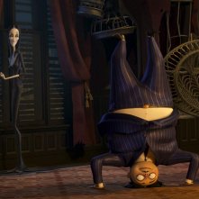 La famiglia Addams: una scena con Gomez e Morticia