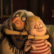 La famiglia Addams: Nonna Addams e Puglsey in una scena del film