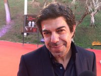 Pierfrancesco Favino: dita incrociate per Il Traditore agli Oscar 2020