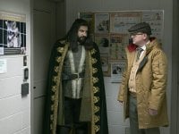 What We Do in the Shadows, recensione: humour vampiresco sul piccolo schermo