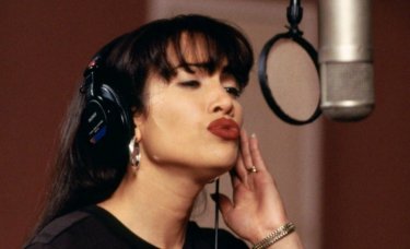 Jennifer Lopez In Selena