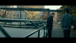 Gli Uomini D'oro - Clip 'Mannaggia La Miseria Mi Sono Tagliato'