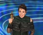 Olivia Colman: 'Il mio discorso sul palco degli Oscar? Ero troppo ubriaca per ricordarlo!'