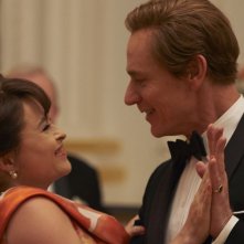The Crown: Helena Bonham Carter e Ben Daniels in una foto della terza stagione