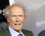 Clint Eastwood rifiuta di lasciare gli studi di Burbank nonostante gli incendi, 'C'è del lavoro da fare'