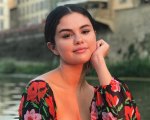 Selena Gomez: 'Io ingrassata a causa del lupus, i messaggi degli haters mi hanno sconvolta'