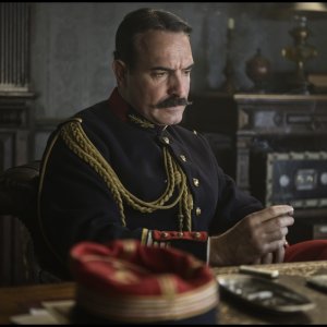 L'ufficiale e la spia: Jean Dujardin durante una scena del film