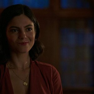 Stumptown: Monica Barbaro in una scena della serie