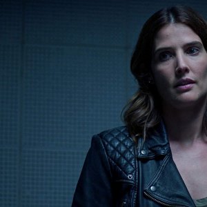 Stumptown: Cobie Smulders in una scena della serie