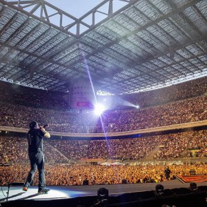 Vasco Non Stop Live 018+019: una sequenza del concerto