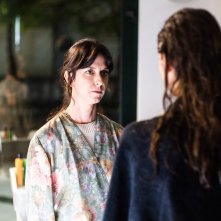 Mollami: Martina Gatti e Caterina Guzzanti in una scena del film Sky Original