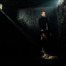 True History of the Kelly Gang: Charlie Hunnam in una scena