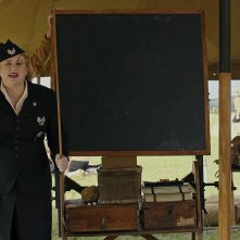 Jojo Rabbit: Rebel Wilson in una scena del film