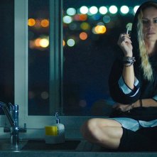 A Tor Bella Monaca non piove mai: Antonia Liskova in una scena del film