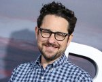 J.J. Abrams e le reazioni a Star Wars: Gli ultimi Jedi: 'da parte dei fan c'è bisogno di maggior tolleranza'