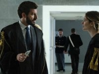 Il processo, la recensione: la prima serie legal/thriller della televisione italiana