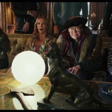 Cena con delitto - Knives Out: Toni Collette, K Callan, Jaeden Martell, Katherine Langford in una scena del film