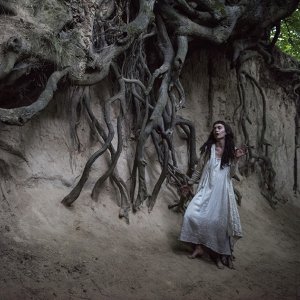 The Field Guide to Evil: una scena del film