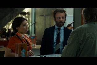 Qualcosa Di Meraviglioso - Clip - Dagli Una Possibilita'