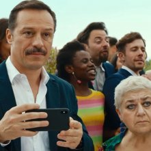 La Dea Fortuna: Stefano Accorsi durante una scena del film