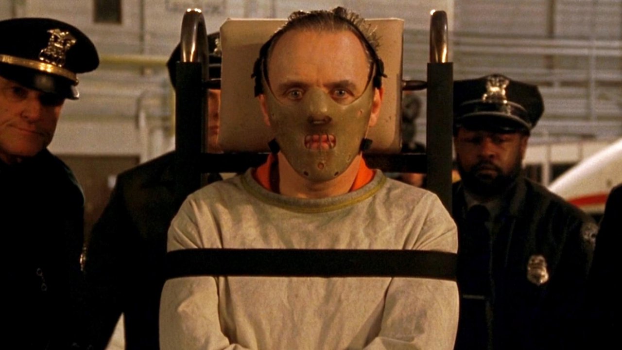 Anthony Hopkins nei panni di Hannibal Lecter in una scena de Il silenzio degli innocenti