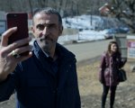 Little America: Apple rinnova la serie per una seconda stagione prima del debutto