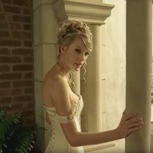 Taylor Swift in Love Story