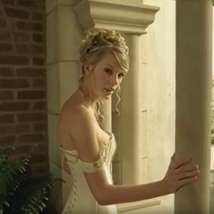 Taylor Swift in Love Story