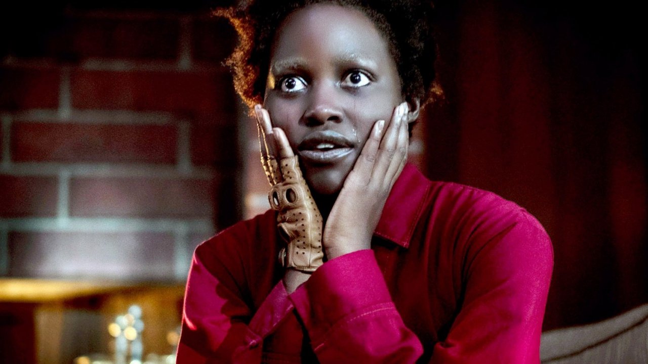 Primo piano Lupita Nyong'o in Noi di Jordan Peele