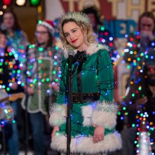 Last Christmas: Emilia Clarke durante una sequenza