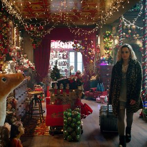 Last Christmas: Emilia Clarke durante un momento del film