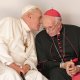 I due Papi, la recensione: Bergoglio, Ratzinger e i segreti del “gran rifiuto”
