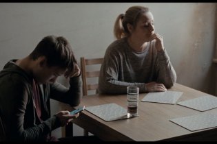 Sorry We Missed You - Clip - Quest'anno Ti Giochi Tutto