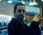 Adam Sandler è talmente bravo in Uncut Gems che Daniel Day-Lewis gli ha telefonato per parlarne!