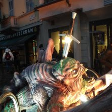 The Witcher: una foto delle installazioni a Milano