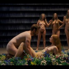 Midsommar: Jack Reynor in una scena del film