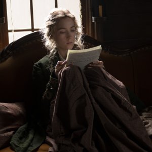 Piccole Donne: Saoirse Ronan durante una scena del film
