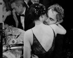 Joaquin Phoenix e Rooney Mara ai Golden Globe 2020: la foto di un abbraccio emozionante