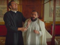 The Jackal e il correttore automatico: che dramma da papà a Papa!