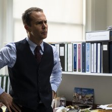 Richard Jewell: una scena del film con Sam Rockwell