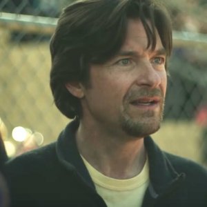 The Outsider: la scena dell'arresto di Jason Bateman