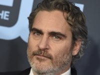 Joaquin Phoenix sulla morte del fratello River Phoenix: 'I media ci hanno impedito di elaborare il lutto'