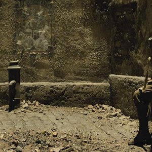 1917: una scena del film con George MacKay