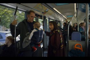 Figli - Clip 'Autobus'
