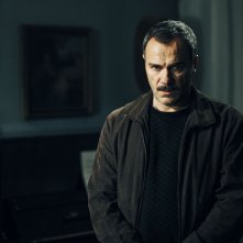 Villetta con ospiti: Massimiliano Gallo in una scena del film